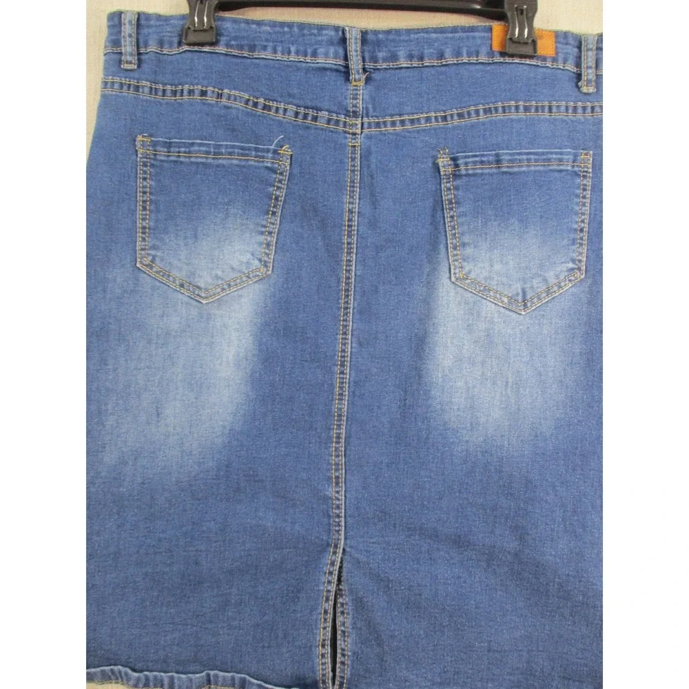Buzz Jeans Womens Distressed Denim Skirt Wash Blue Knee Length Sz 35 waist